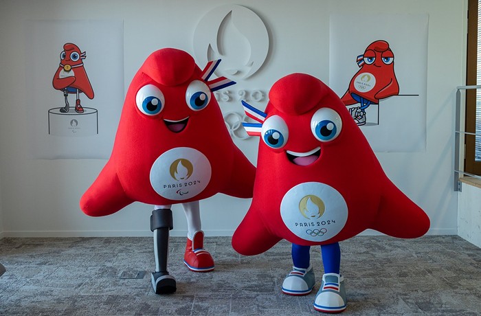 THE TRASH REPORT: But Make It Art